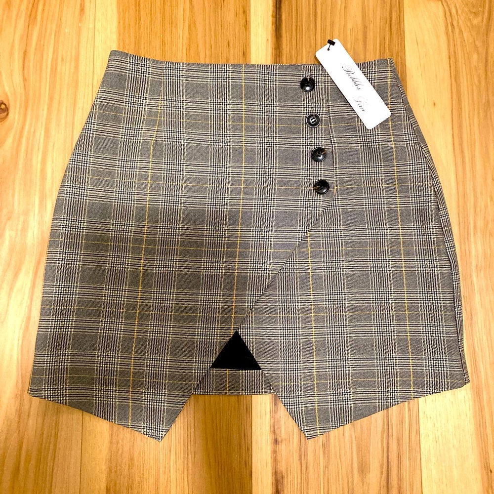 Bobbles & Lace Plaid Old Fashion Mini Skirt